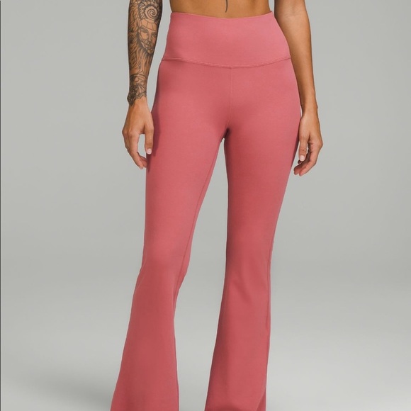 lululemon athletica Pants - Lululemon’s Groove SHR Flared Pant Nulu